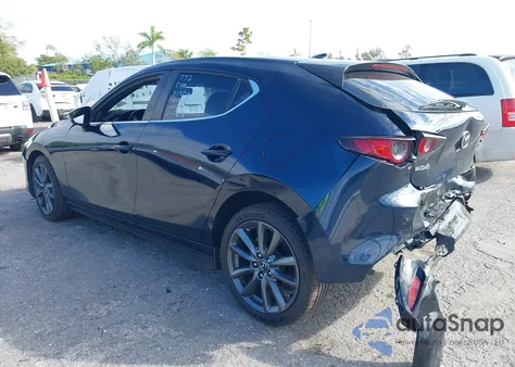 2019 Mazda Mazda3 Preferred Package from USA, damaged, VIN JM1BPAMM5K1137875